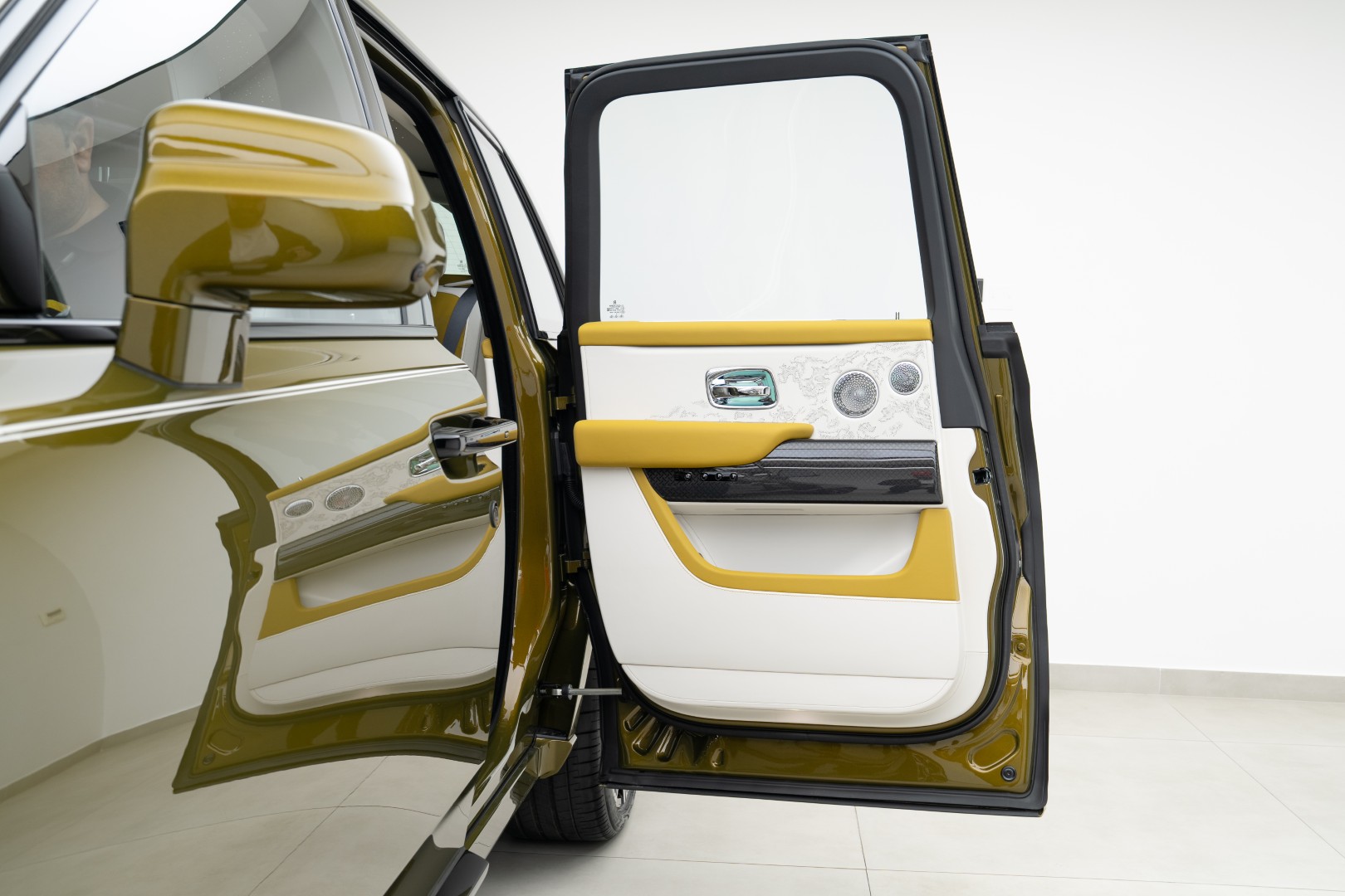 2026 ROLLS ROYCE CULLINAN BLACK BADGE | GCC | WARRANTY SERVICE | TOP SPEC